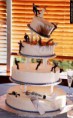 /album/fotogalerie-jidlo-a-piti/beautiful-and-funny-wedding-cake-jpg/